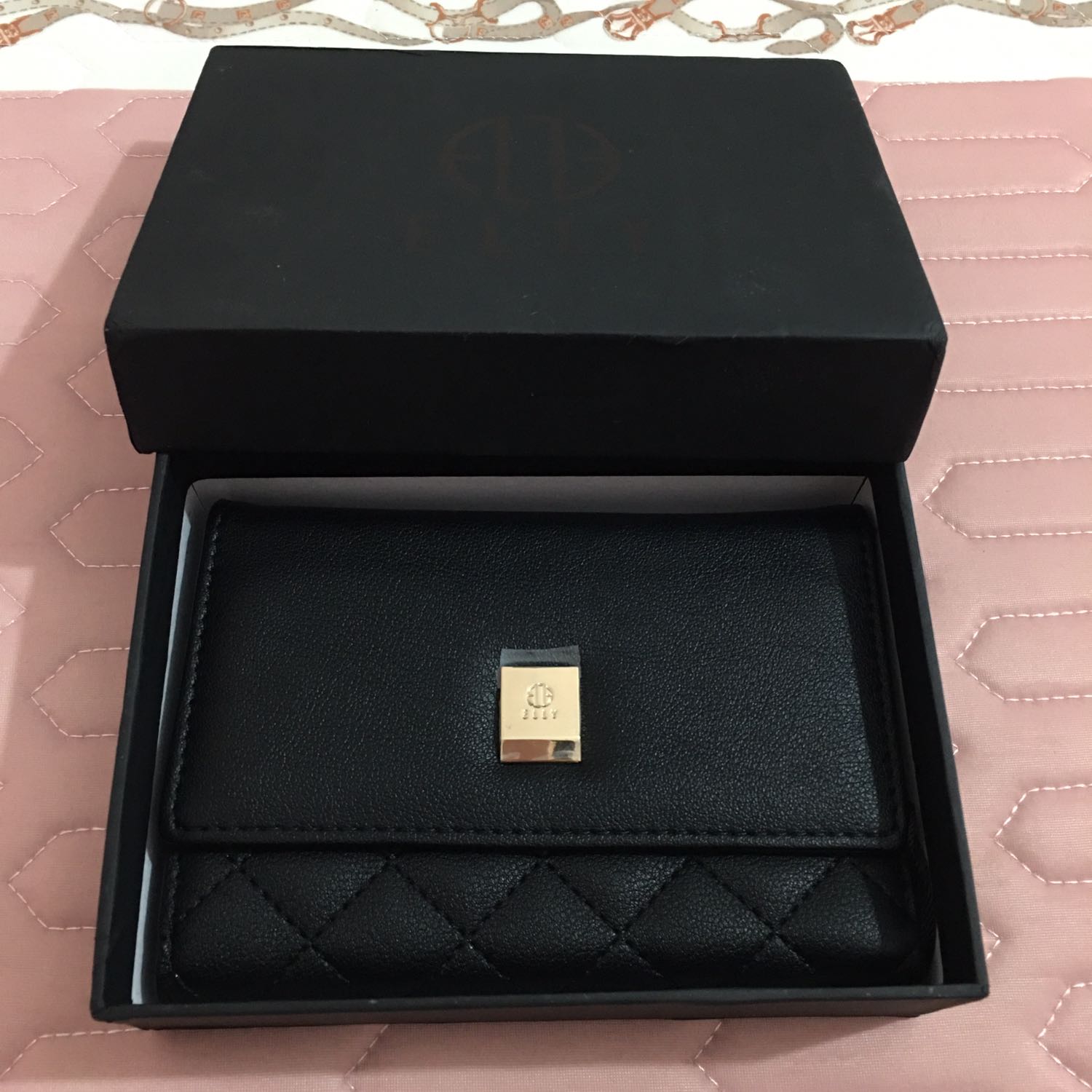 Sản phẩm đẹp, chất lượng, mềm