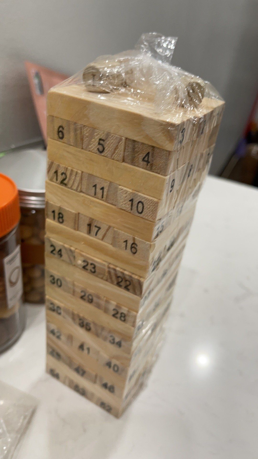 Hàng giao nhanh, đầy đủ bộ, gỗ cũng k mùi chắc cho trẻ chơi cũng an toàn