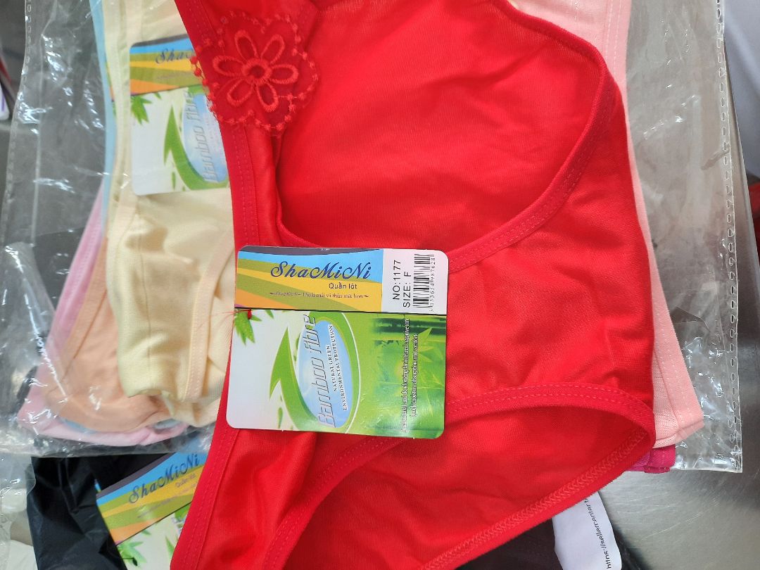 Giao không đúng mẫu, ko đúng size.