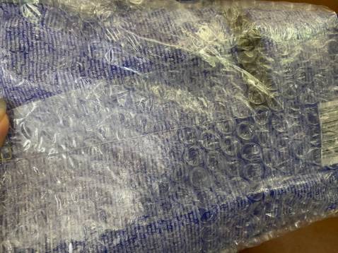 Shop giao rất nhanh, đóng gói chắc chắn, có bọc xốp nổ, viên thì rửa siêu sạch luôn, khác hẳn các loại mình từng dùng trước đây, rất đáng tiền