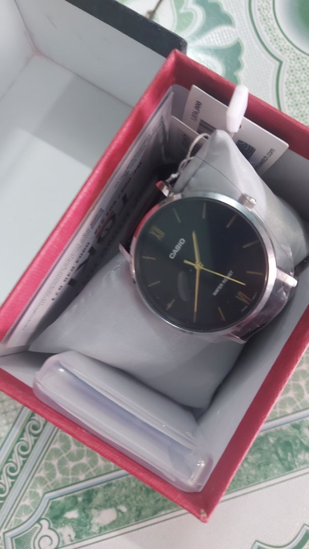 đẹp. phụ kiện đầy đủ. giao hàng nhanh.