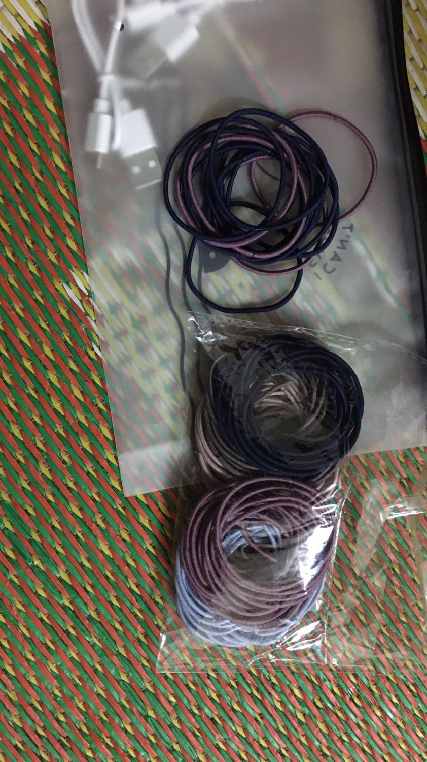 Chất lượng tốt! Giá cũng rẻ mua cho các con dùng cả năm thật tiết kiệm. Nhân viên giao hàng chu đáo. Khuyến cáo mọi người nên mua giá cũng rất rẻ, nên tôi đánh giá 5sao luôn