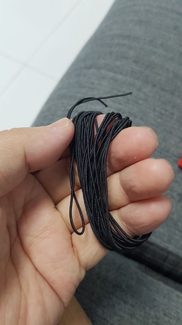 Dây chắc. Gói dễ thương. Giá rẻ. giao nhanh. Được tặng thêm 3 viên trầm hương.