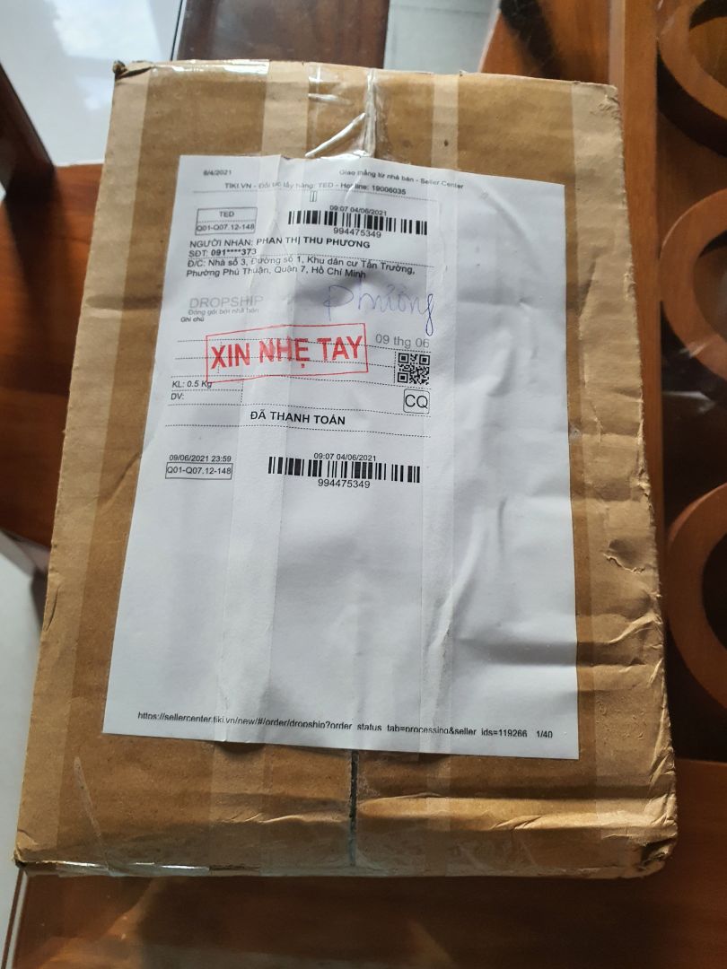 Có viên rửa bát bị vỡ làm các viên còn lại đều bị dính xà bông. Shop cần  gói và bảo quản hàng tốt hơn