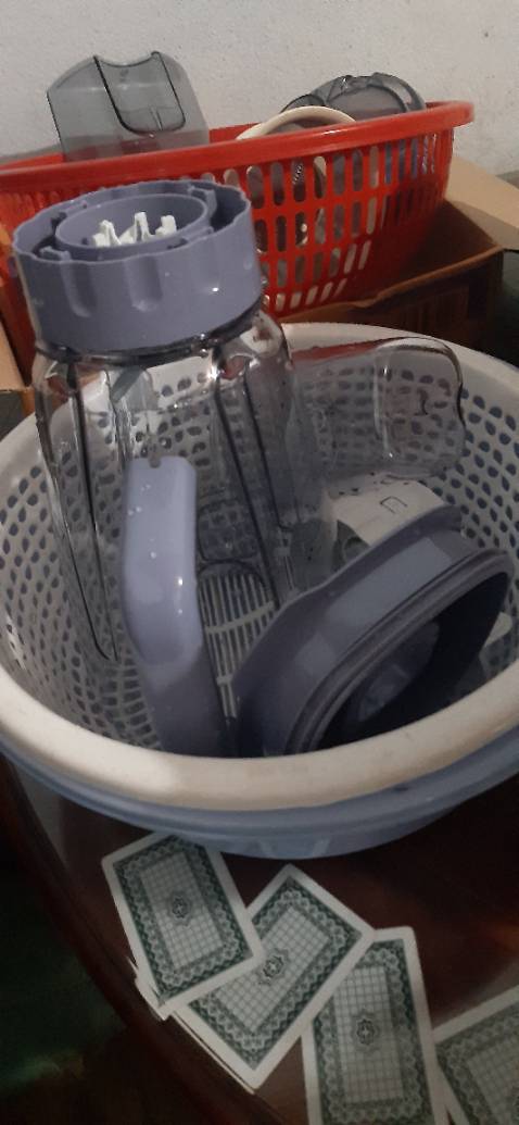 Giao hàng siêu nhanh, lắp đúng máy mới chạy nha mn. Mới thử cối à, chưa có xay nhưng thấy ok lắm à nha!