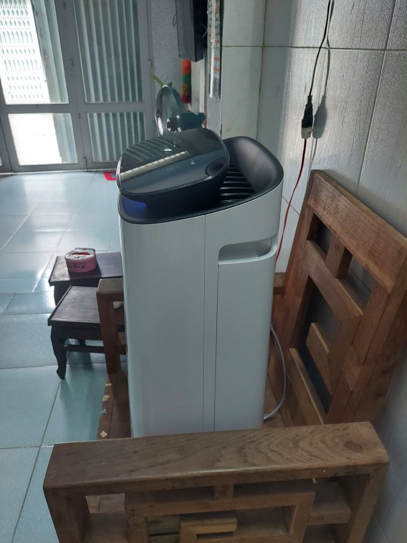 Giao hàng đúng hẹn, máy to, xài 2g thấy ok, nhà kế bên hàn xì máy cảm ứng P.M 2.5 chớp đèn cam, nhờ Tiki chỉ đăng ký bảo hành Giao hàng đúng hẹn, máy to, xài 2g thấy ok, nhà kế bên hàn xì máy cảm ứng P.M 2.5 chớp đèn cam, nhờ Tiki chỉ đăng ký bảo hành