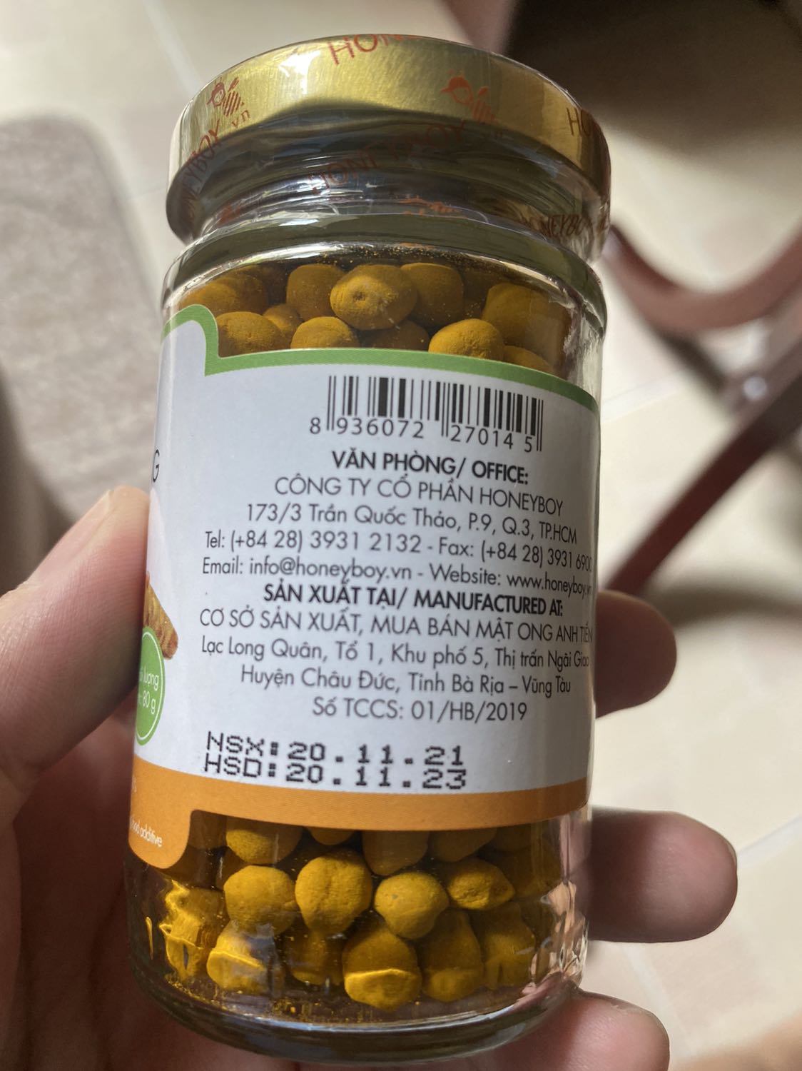 Giao hàng nhanh, đóng gói đẹp, cẩn thận, rất tin tưởng shop, mẫu mã đẹp, date còn lâu. Chưa dùng nên chưa biết chất lượng như thế nào, khi dùng sp sẽ đánh giá thêm, nếu sản phẩm chất lượng sẽ tiếp tục ủng hộ shop…