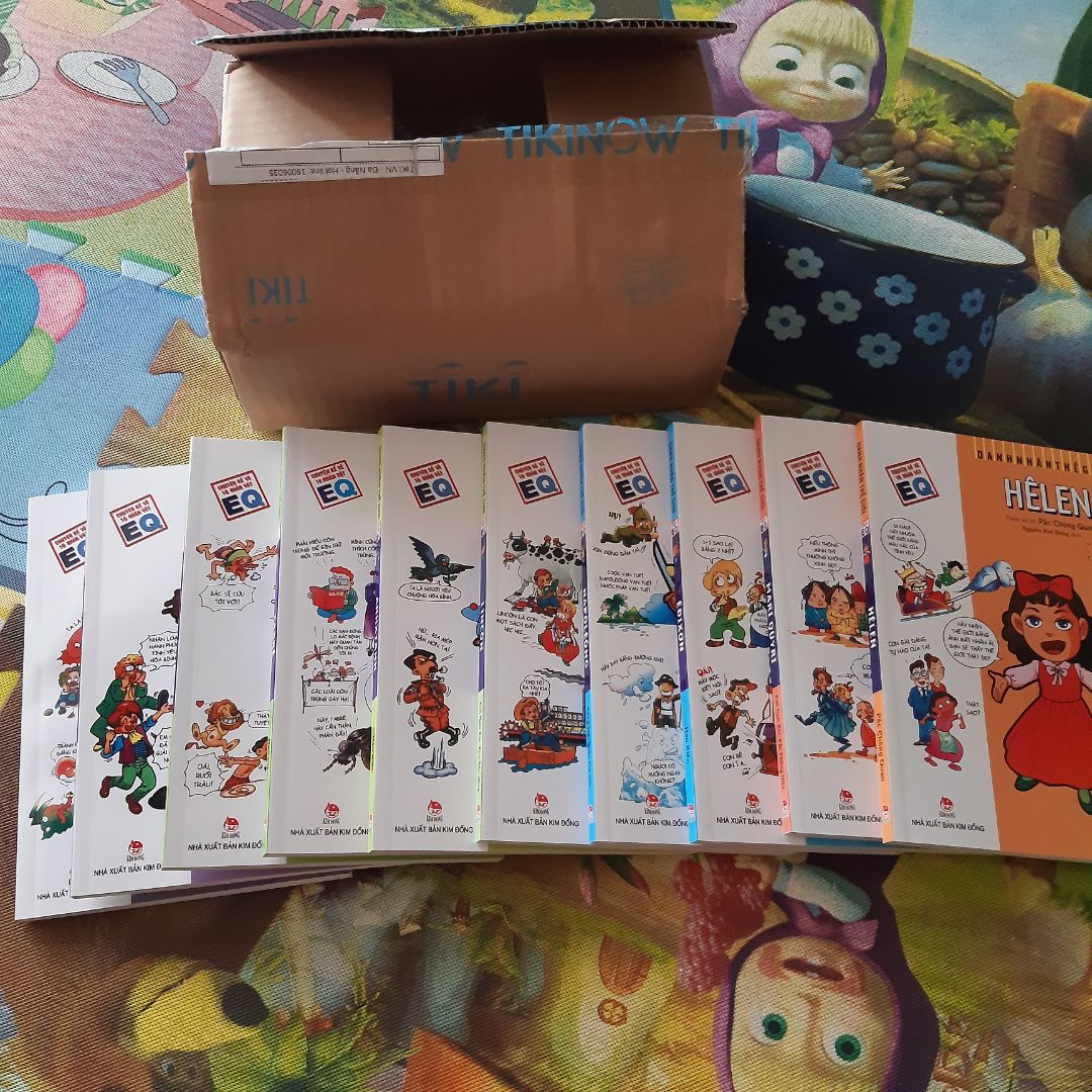 Chất lượng sách ổn 
In màu chương I II, chương III trở đi là in mực đen ko
Hài lòng vì giao hàng thân thiện👍