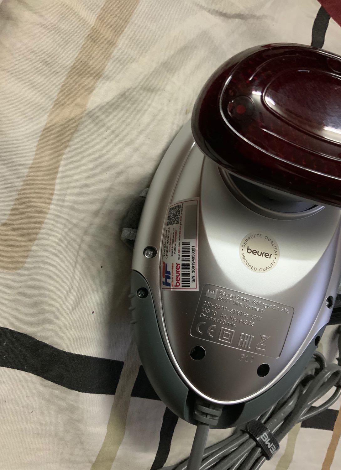 sản phẩm chính hãng! thiết kế dễ sử dụng. cảm nhận ban đầu là tốt! mark dập nổi, có tem bảo hành.