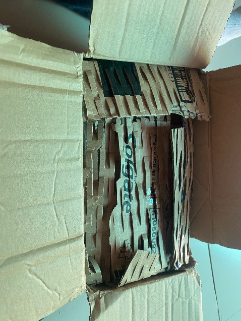 Shipper giao hàng nhanh
Sách được đóng gói cẩn thận