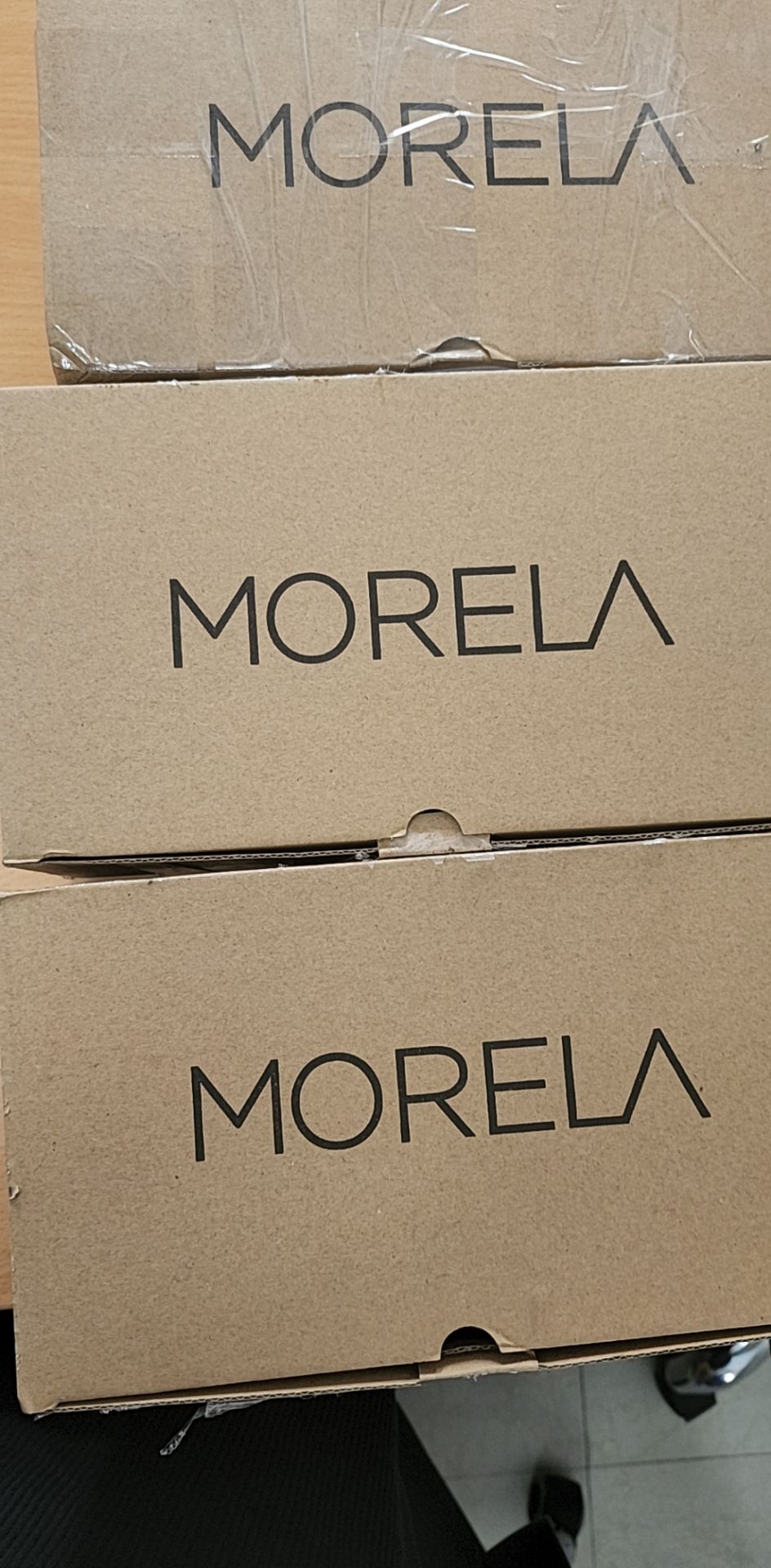 giao hàng nhanh.sản phẩm đúng chất lượng. cực cự hài lòng với cách đóng hàng .chuyên nghiệp.nhìn gói hàng rất có giá trị