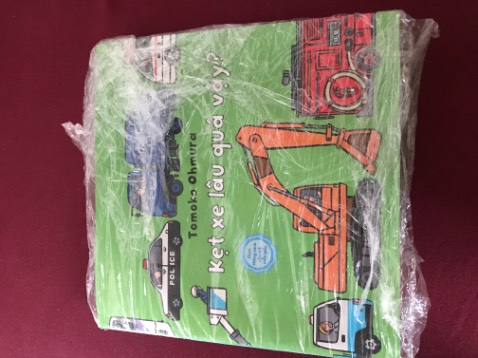 Hàng đẹp giao nhanh nhân viên giao hàng lịch sự