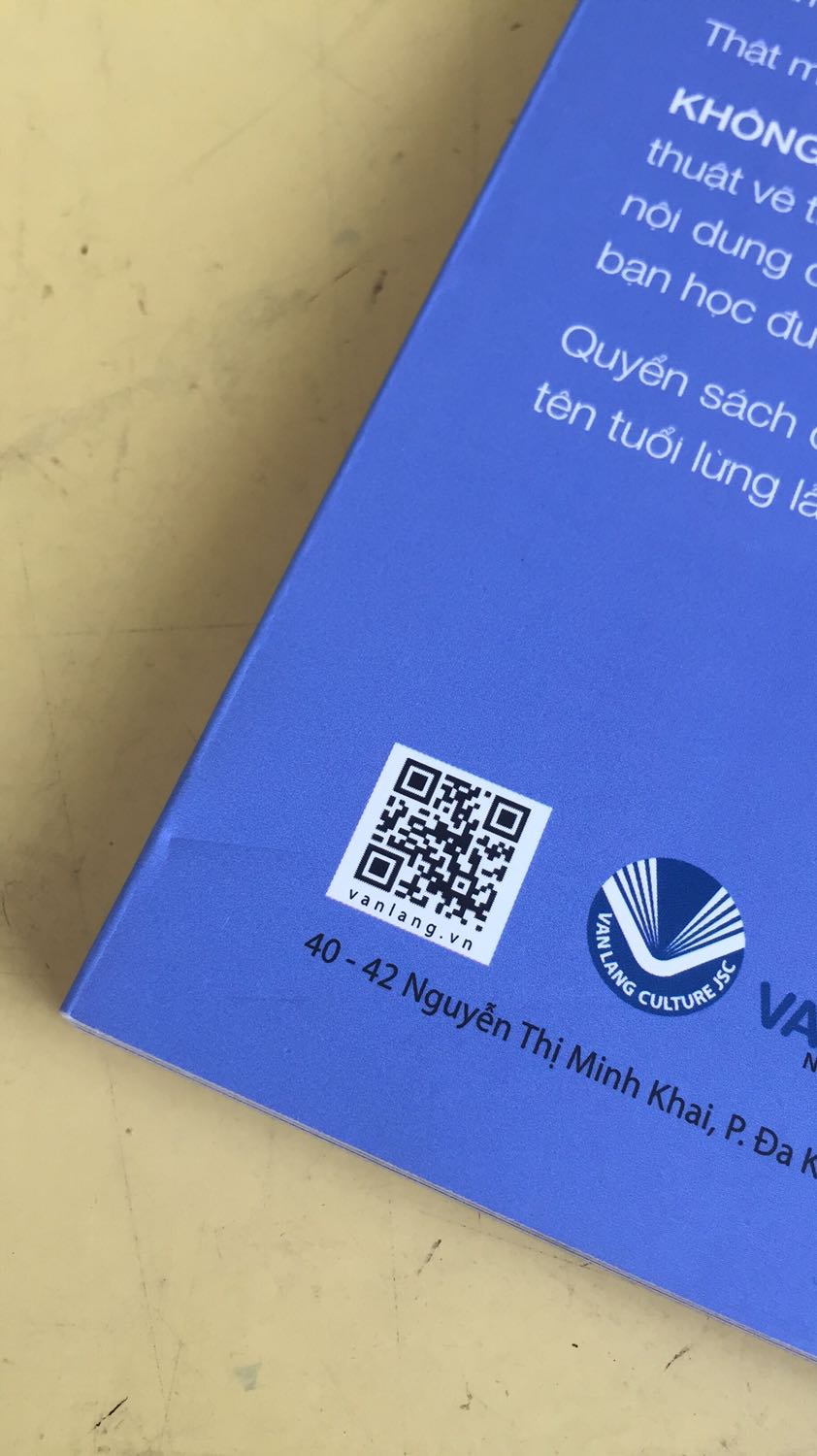 Giao hàng còn bị trầy xước chút ít, tốc độ giao hàng không quá nhanh hay quá chậm, nói chung là khá ổn nên 4 sao :]]