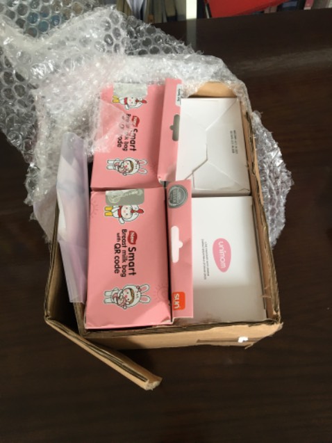 Mình đặt mua 2 combo tức là 4 hộp mà sao shop gửi cho mình có 1 combo 2 hộp Mình đặt mua 2 combo tức là 4 hộp mà sao shop gửi cho mình có 1 combo 2 hộp