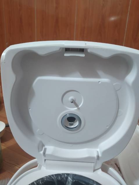 Nhiều lần mua hàng trên tikitrading nhưng đây là lần đầu tiên mua phải sản phẩm lỗi.
Mua về hỏng nắp luôn (lỗi do nhà sản xuất).
Nhưng tiki quy trình đổi trả hàng lâu quá bắt đội từ 3-7 trong khi mình cần gấp.
Giá tiki khá cạnh tranh nhưng dịch vụ bảo hành thì cần phải cân nhắc lại.