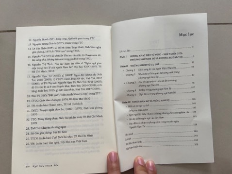 Sách rất đáng để đọc & tham khảo cho bạn nào làm nghề viết, muốn hiểu sâu về tiếng việt phương nam.