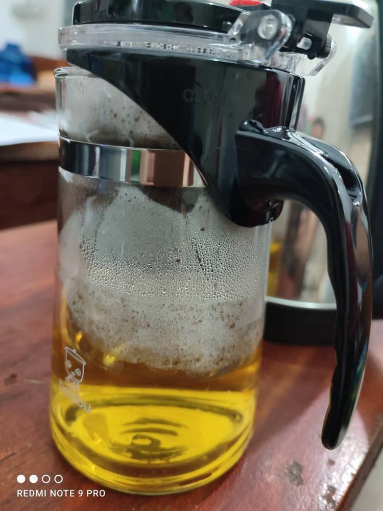 Bình đẹp, đúng loại Heisou, giá tốt. Shop đóng gói cẩn thận lắm. Mình rất ưng.