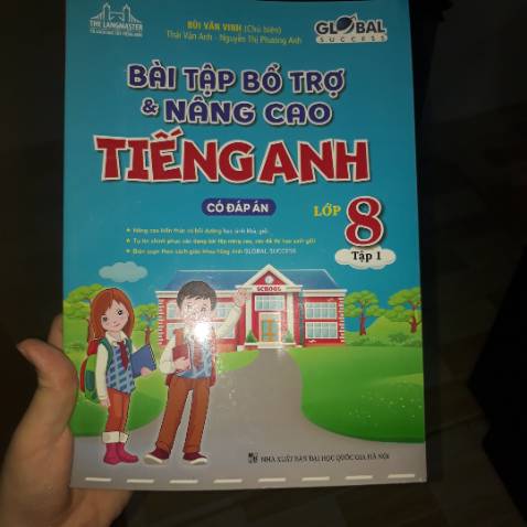 Sách có nội dung giống sách