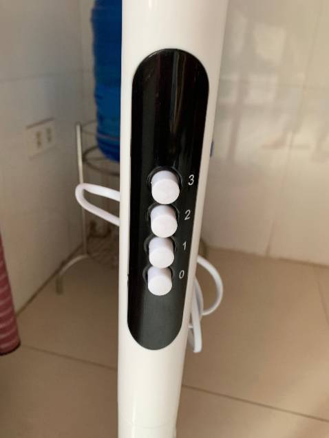 hehe văn phòng công ty mình mua 5 cái, dùng thấy ok nên quyết định mua. quạt đẹp, giá hợp lý. bình thường mấy đồ này ông ck mua nhưng lần này mua về ổng khen rùi.balabala hehe văn phòng công ty mình mua 5 cái, dùng thấy ok nên quyết định mua. quạt đẹp, giá hợp lý. bình thường mấy đồ này ông ck mua nhưng lần này mua về ổng khen rùi.balabala