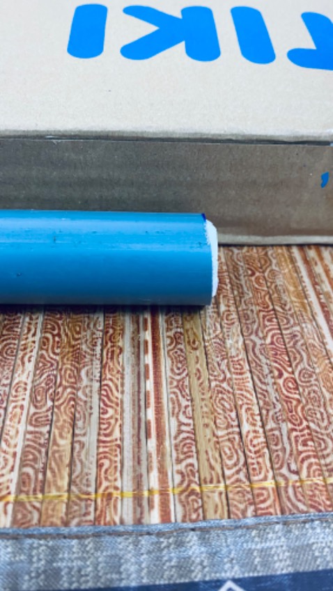 Hàng đắt mà đóng gói không ra gì ống pó còn ngắn hơn pos làm móp hai đầu mua 300k quyển truyện mà k đóng gói đc hẳn hoi không phải do bên khác hết hàng thì không bao giờ mua bên tiki bao nhiêu lần rồi vẫn không cải thiện cách đóng hàng