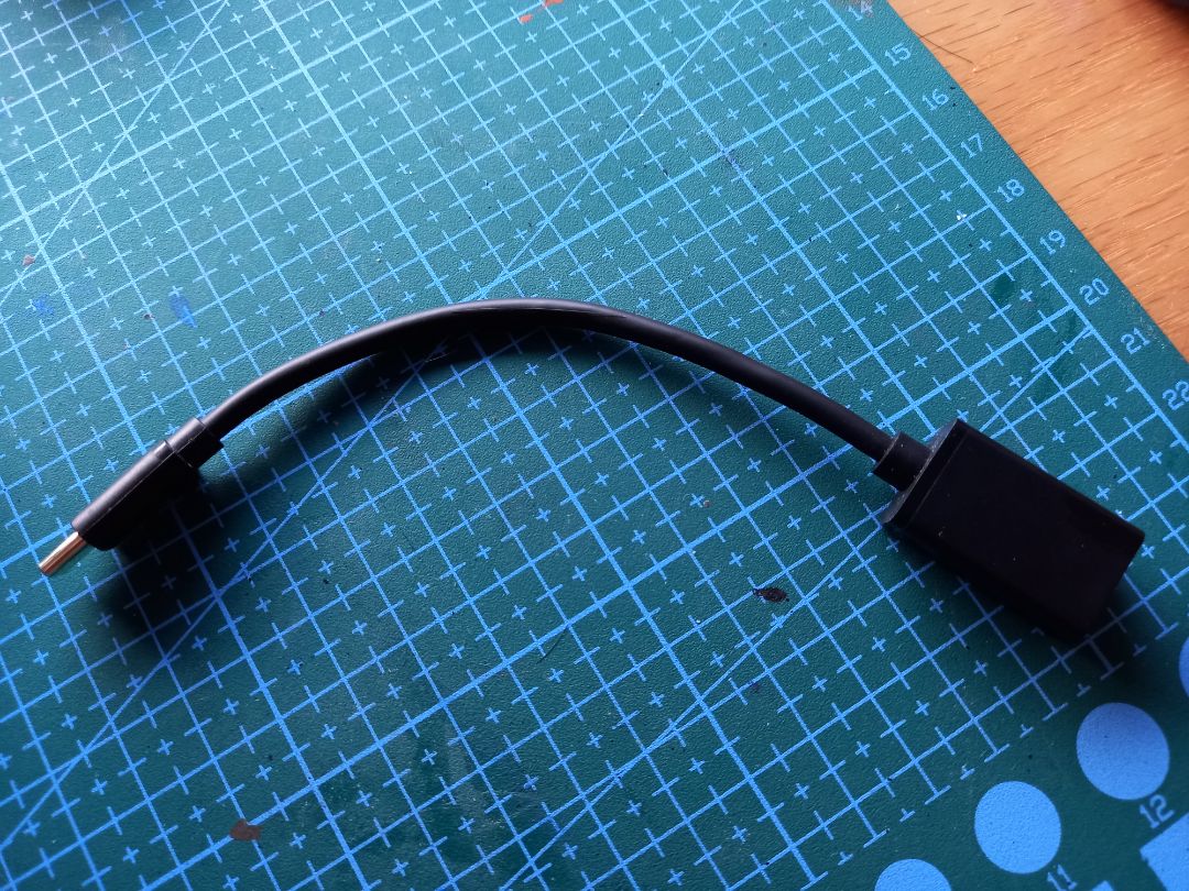 Tốt. Chắc chắn. Khi sử dụng với Samsung A31, nhận được chuột và ổ USB