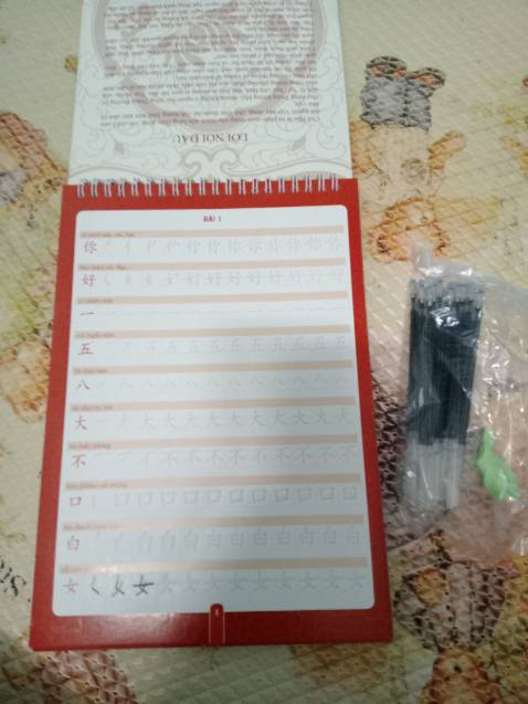 Luyện chữ bằng quyển này rất dễ chữ mình viết ra rất đẹp