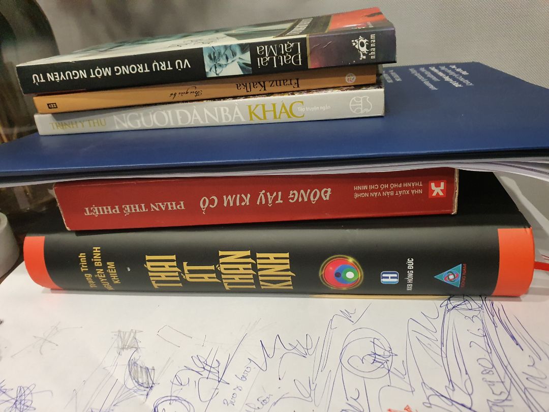 sách quá hay. nội dung dùng để xem thiên văn, địa lý, con người. mua rẻ hơn giá bìa (396k) 24%. ngon !