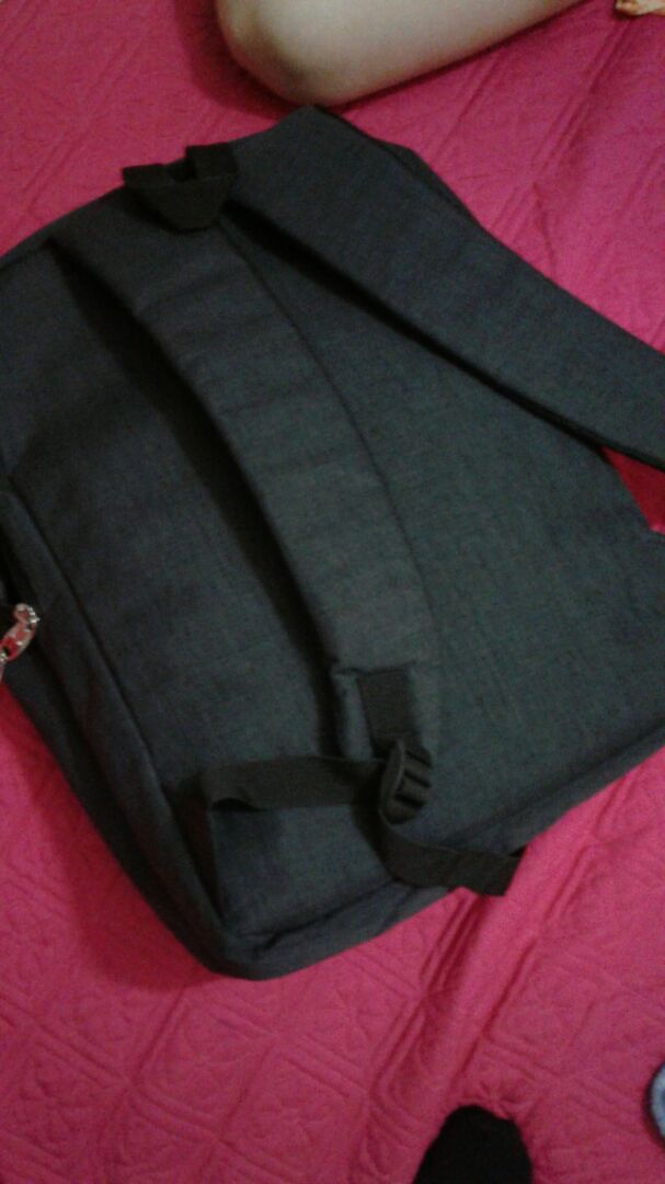 bền, đẹp, đã dùng đc một tháng hàng vẫn tốt. Các bác cứ an tâm mua nha. cám ơn shop nhiều lần sau sẽ ủng hộ tiếp