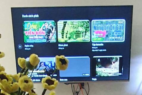 Đẹp và chắc chắc và linh hoạt khi xoay chuỷen hướng theo ý thích