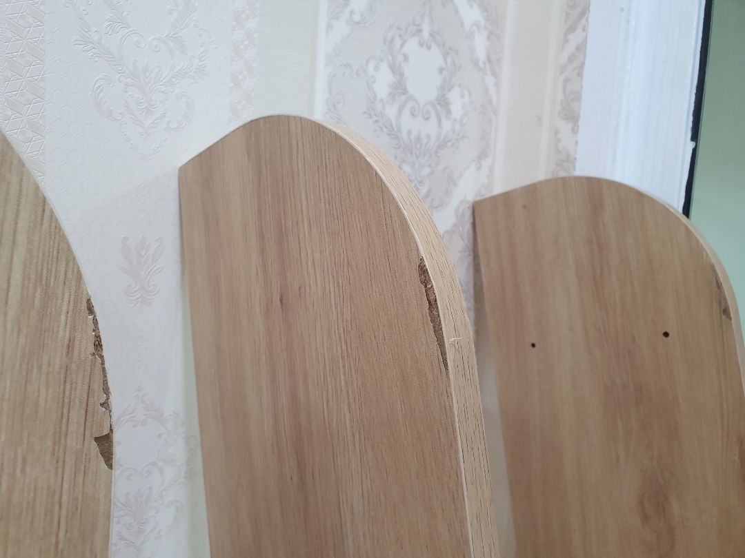 Kệ gỗ bị bung dập phần đầu do vận chuyển, không có sơ đồ hướng dẫn lắp ráp. Phần tấm gỗ lắp ráp giao sai kích thước. Kệ gỗ bị bung dập phần đầu do vận chuyển, không có sơ đồ hướng dẫn lắp ráp. Phần tấm gỗ lắp ráp giao sai kích thước.