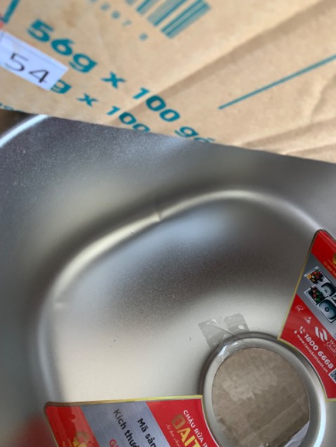 Thời gian giao hàng nhanh! Tuy nhiên vận chuyển bị móp méo sản phẩm! Bù lại shop rất nhiệt tình và chu đáo, không muốn mua nhưng sự ân cần và nhiệt tình của shop nên mua luôn! Mọi người nên mua ở shop này!