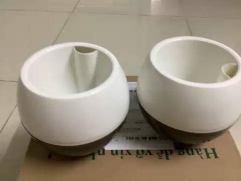 Nhựa cứng cáp, hàng đẹp, đóng gói kĩ không vỡ. Hộp đựng hàng rất ưng.