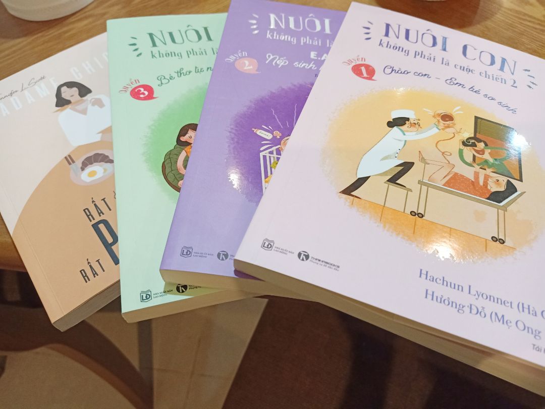 Sách giao nhanh bất ngờ, chiều đặt chiều tối sách đến tay luôn. Tiki có tin nhắn và email thông báo đơn hành nên rất tiện.  Sách đẹp, nguyên vẹn như trong hình đó, nội dung thì khỏi bàn. Hay và nhiều điều bổ ích. Đáng đọc. Chăm sóc KH và bảo vệ người dùng của Tiki rất ưng ý.