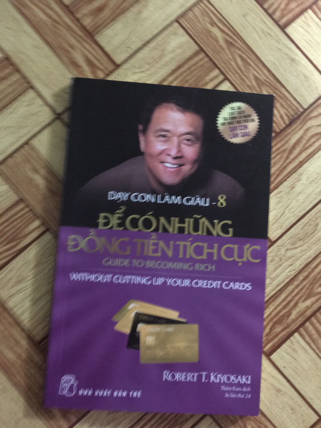 Cho 3 sao vì 1 số cuốn bị xước và cũ như quyển tập 10 và tập 1