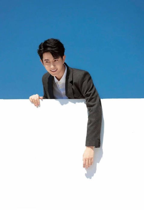 Tôi rất thích Vu Mông Lung. Tôi đã ký petition. Bạn ký chưa? Vấn đề nhân quyền có làm bạn quan tâm không? Nếu có, xin hãy ký đơn thỉnh nguyện. Mã QR trên ảnh. Thank you. Mn nhìn đi ạ. Em ấy rất đẹp và cũng rất hiền. Một người tử tế và dịu dàng như vậy mà!
🔥🔥🔥#JusticeForYuMenglong🔥🔥🔥