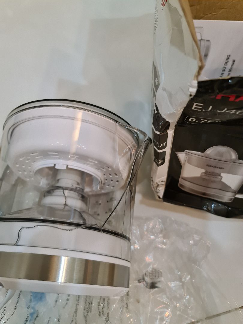 hàng nhận  nứt tan nát. đề nghỉ tiki đổi lại