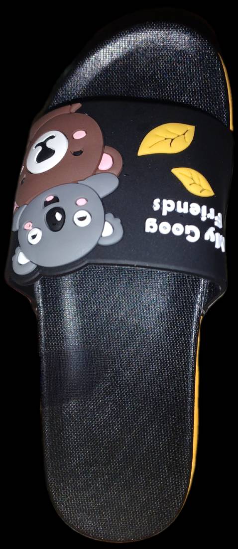 Vừa khít chân. Chống trượt rất tốt.