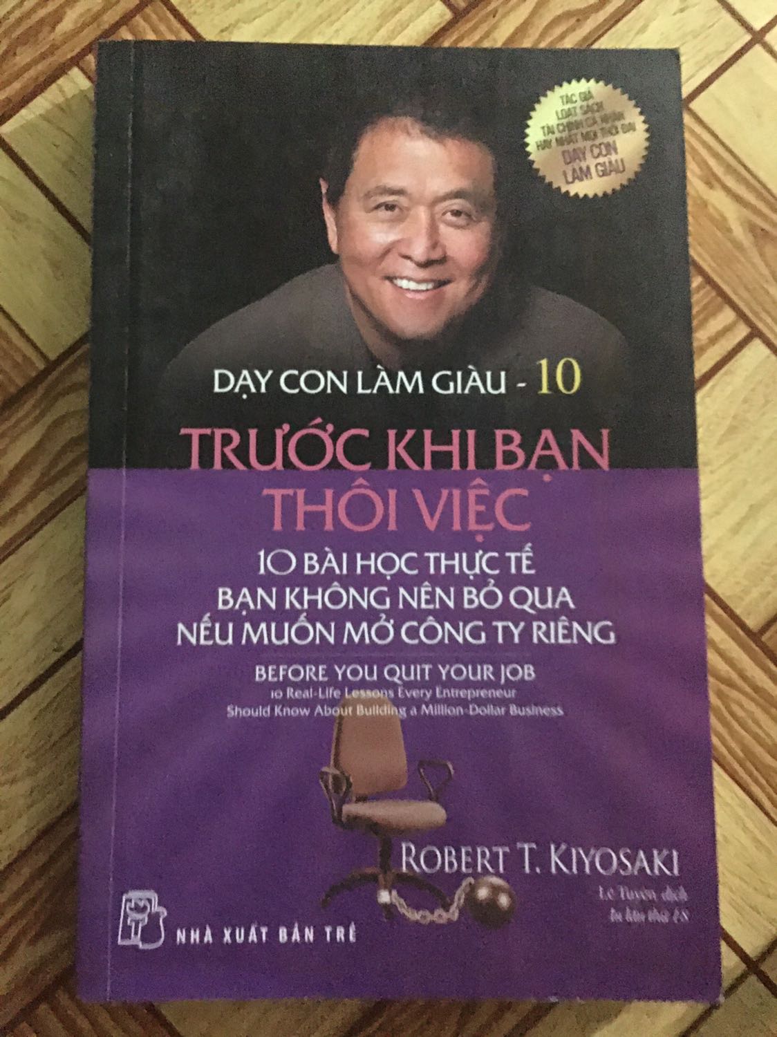 Cho 3 sao vì 1 số cuốn bị xước và cũ như quyển tập 10 và tập 1