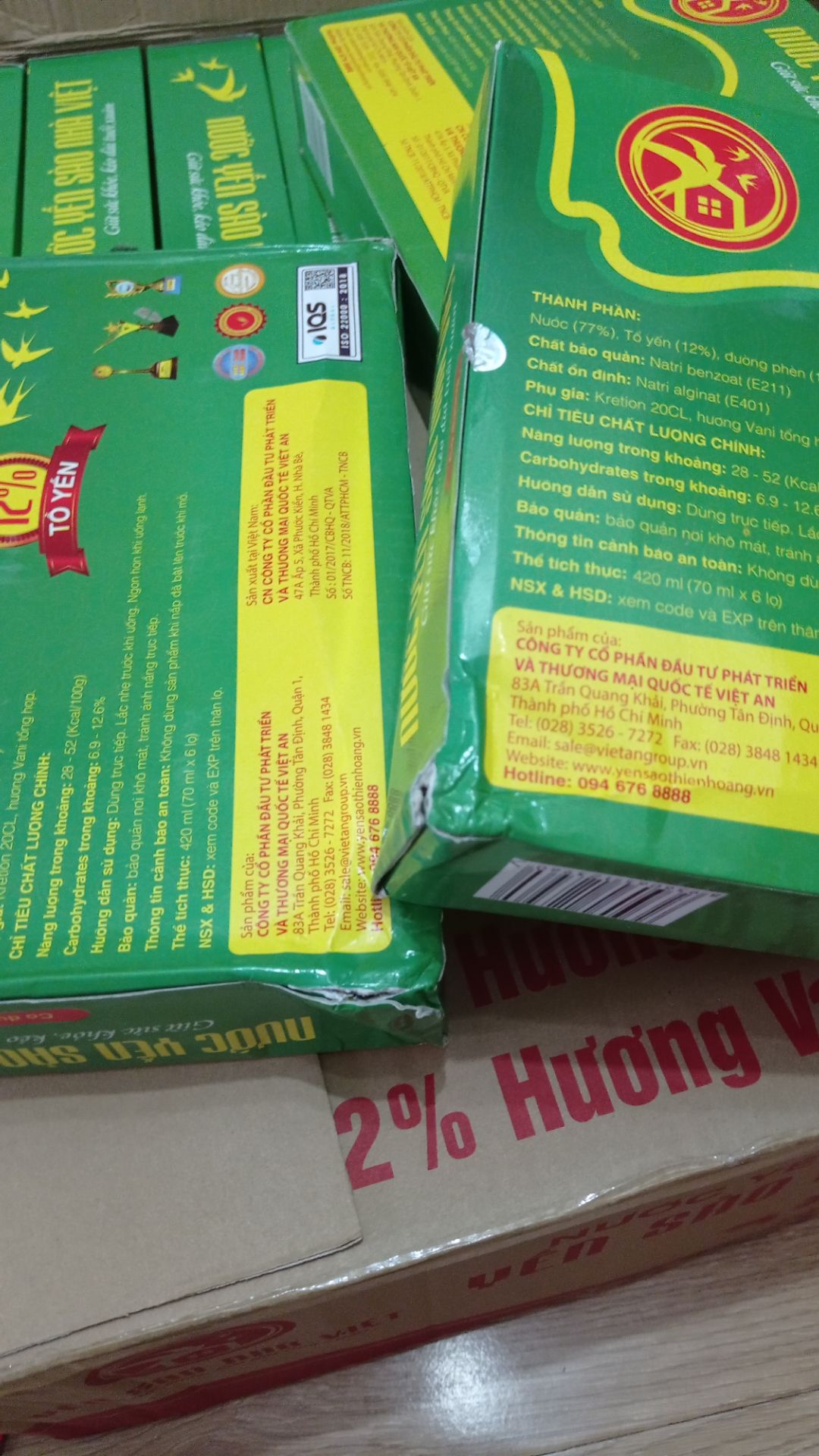 trong quá trình vận chuyển đã làm thủng, rách bẹp hộp
chất lượng sp chưa dùng nên chưa nhận xét được
nếu shop bổ xung thêm mỗi hộp 1 túi xách thì tốt hơn