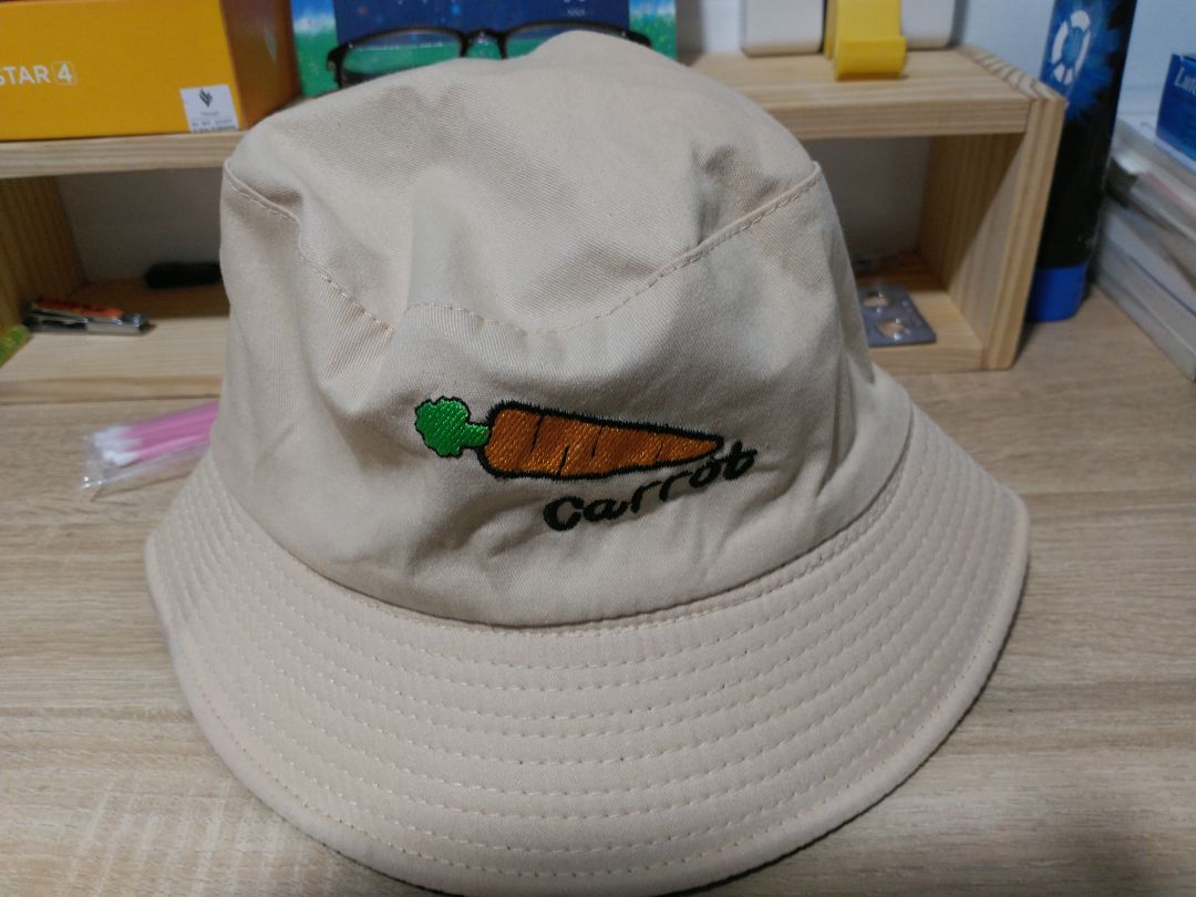 Nón đẹp lắm ạ, vải dày dặn có dải tăm nhìn thích hơn nón thường, mình thấy màu vàng này ưng ý nhất. Nón đẹp lắm ạ, vải dày dặn có dải tăm nhìn thích hơn nón thường, mình thấy màu vàng này ưng ý nhất.