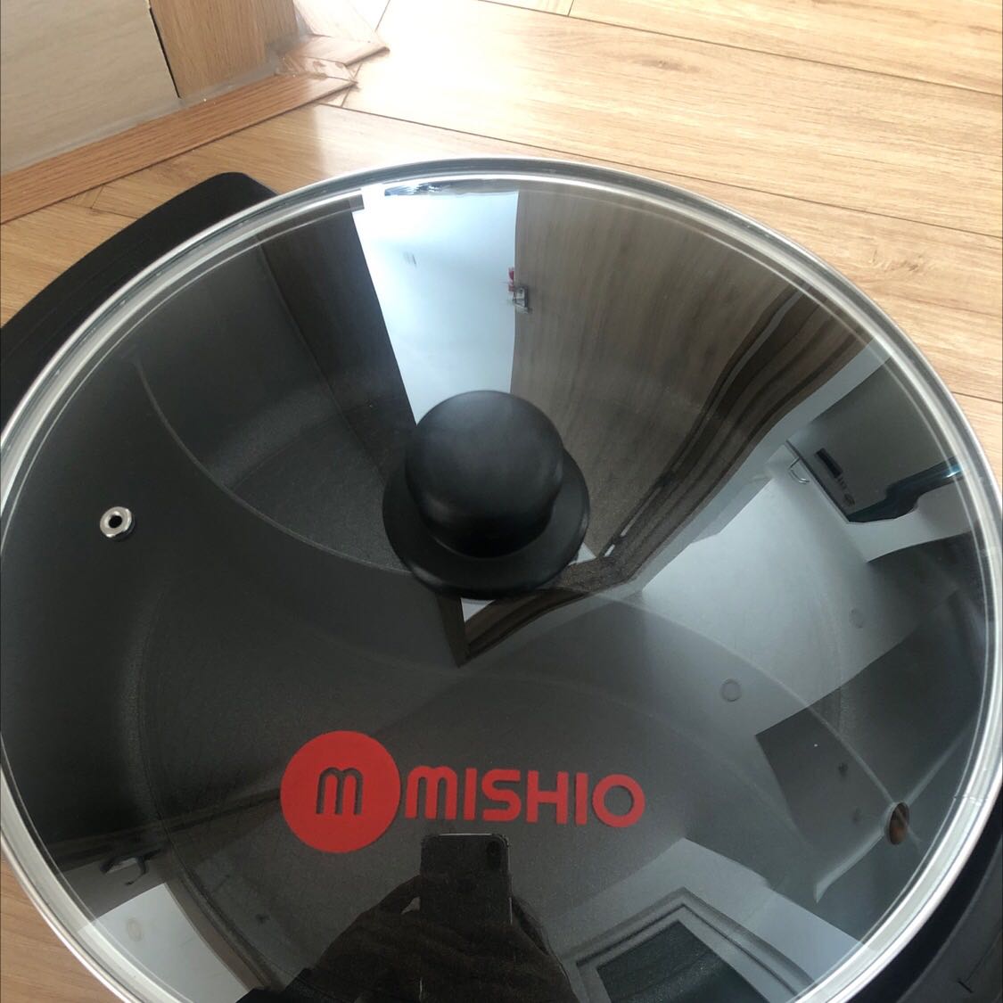 Lúc chua xài tịki, toàn xài của shoppe mà giờ thấy tiki Quá đã nha, nhận hàng lẹ như tên bay luôn, nhanh gọn lẹ quá đó, sẽ ủng hộ lần sau.