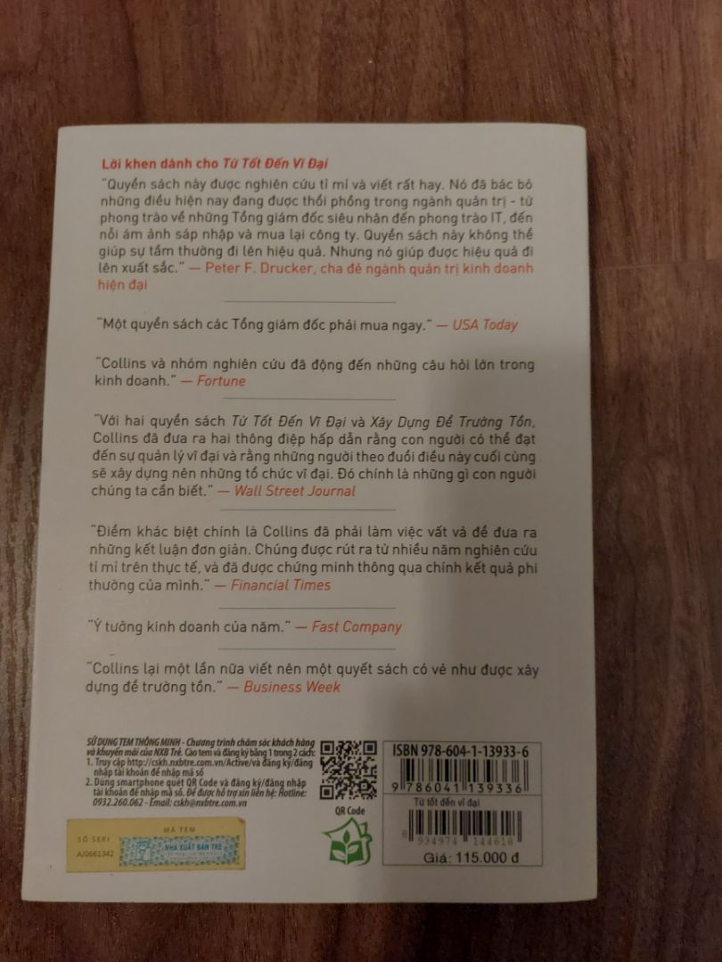 Sách được bọc nilon, in cẩn thận. Chất giấy và gáy sách tốt. Còn về nội dung thì quá chất lượng, mọi thứ được thể hiện rất rõ từ cái tiêu đề cuốn sách. Mình nghĩ là mọi người nên đọc để từ đó có cách nhìn và sự thấu hiểu ý đồ của tác giả theo cách riêng của mình. Và mình có bổ sung thêm thì đây cũng là cuốn sách mà Phạm Nhật Vượng khuyên những người trong tập đoàn của ông nên đọc.