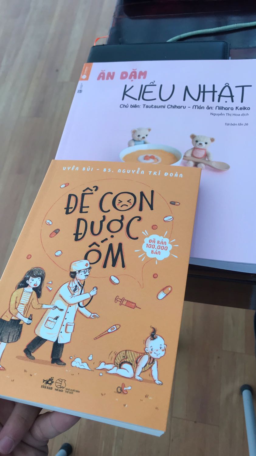 Tại sao lại Ko có thực đơn dinh dưỡng cho bé vậy?
người ta mua sách để nhận cái đó vì nó cần thiết mà lại ko có là sao?
treo đầu dê bán thịt *** à ? Tại sao lại Ko có thực đơn dinh dưỡng cho bé vậy?
người ta mua sách để nhận cái đó vì nó cần thiết mà lại ko có là sao?
treo đầu dê bán thịt *** à ?