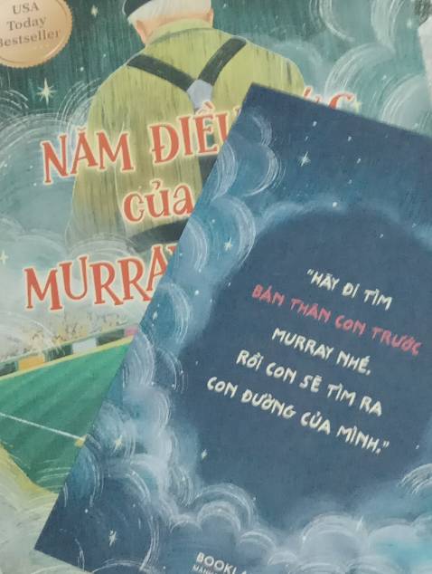 Thấy bìa đẹp nên tậu ai ngờ vừa ý quá chừng