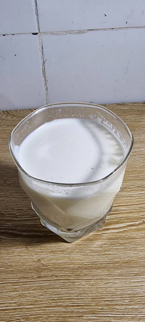 Sữa thơm ngon dễ uống , Chất lượng tốt , Dịch vụ cskh rất tốt . 
Cảm ơn nhé ạ .