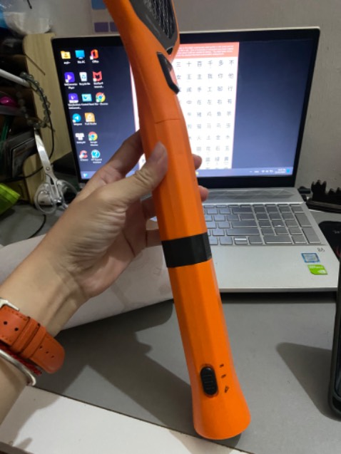 Mua chung với vợt muỗi, bút lúc đầu thử thấy không lên đèn tưởng hư ai dè xài tốt.