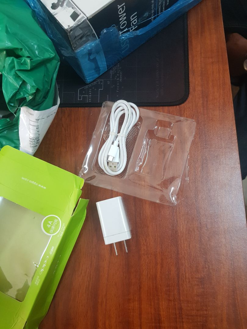 giao hàng ko đúng sản phẩm