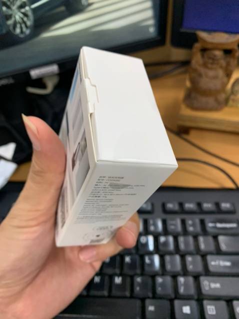 Cục sạc đúng chuẩn nên xài ok nha mọi người, sạc nhanh 30 phút 50% cục sạc ko bị nóng như cục sạc zin