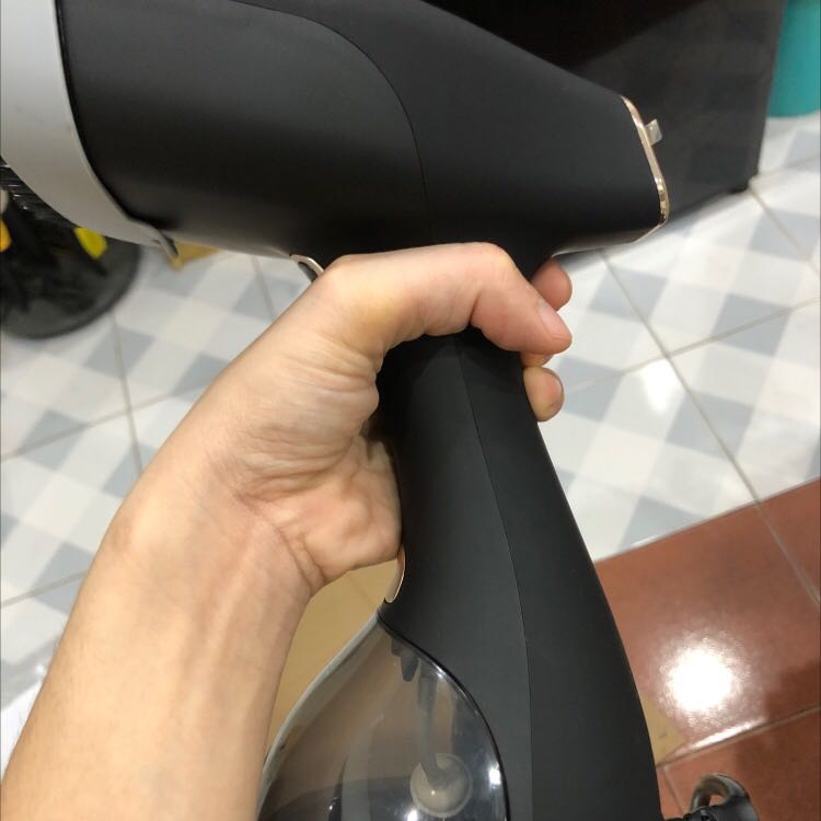 Ok hơi nặng tay xíu