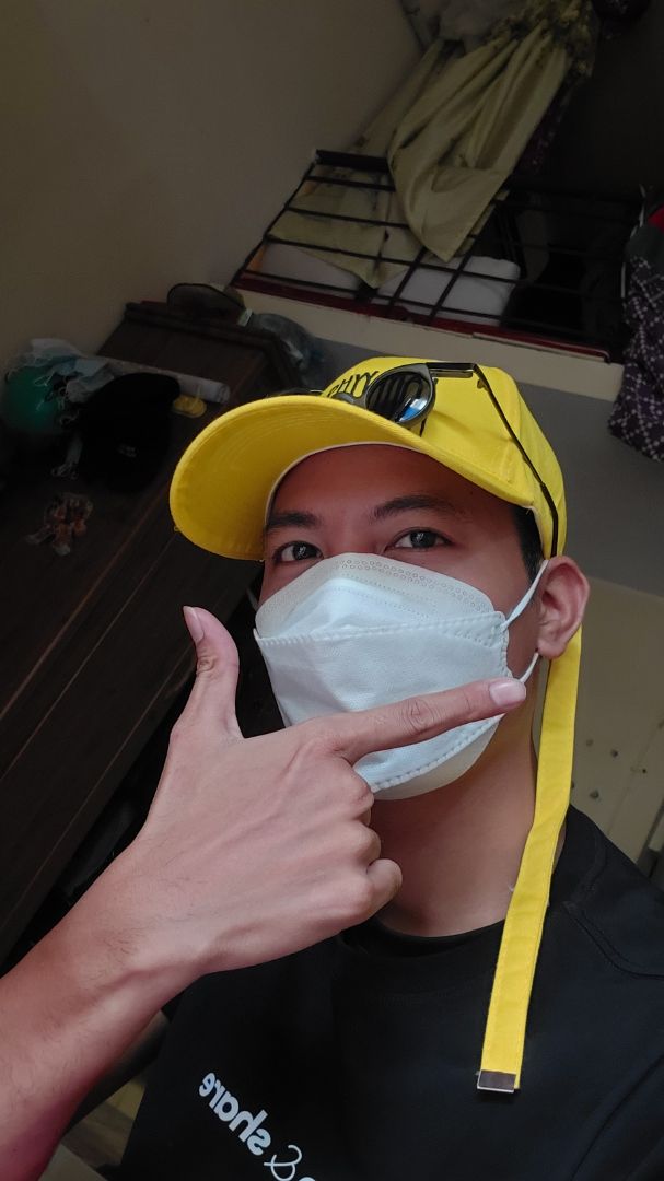 Kính truất
mình mua hẳn 4 cái luôn nhé